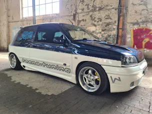Renault Clio 2.0 16V Williams