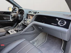 Bentley Bentayga Azure V8