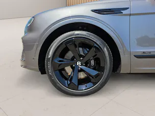 Bentley Bentayga Azure V8