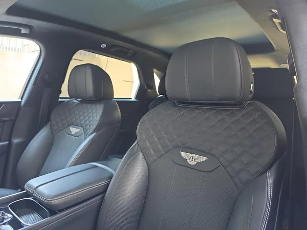 Bentley Bentayga Azure V8