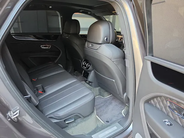 Bentley Bentayga Azure V8