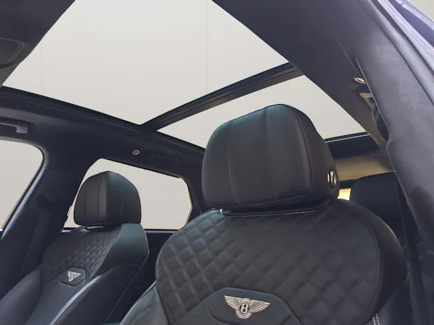 Bentley Bentayga Azure V8