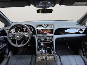 Bentley Bentayga Azure V8