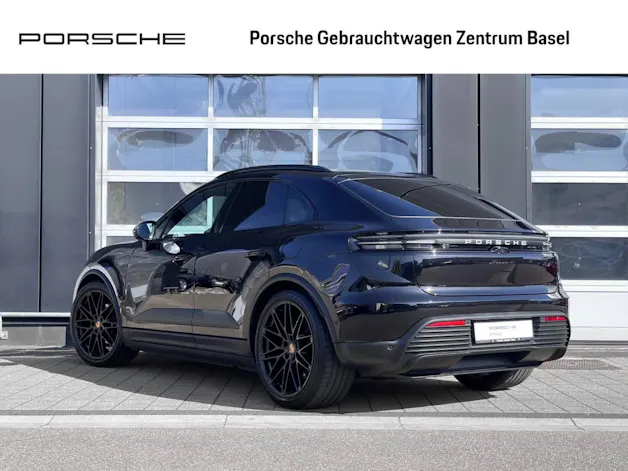Porsche Macan 4