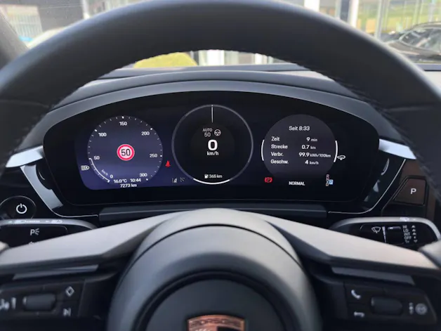 Porsche Macan 4