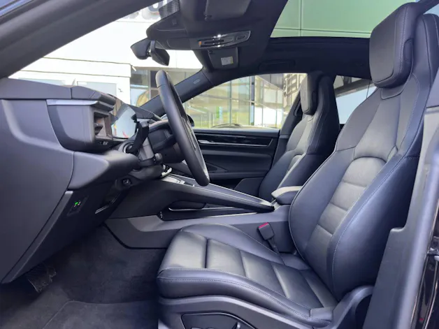 Porsche Macan 4
