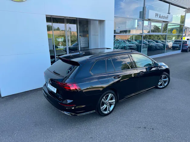 VW Golf Variant 2.0 TSI R-Line DSG 4Motion