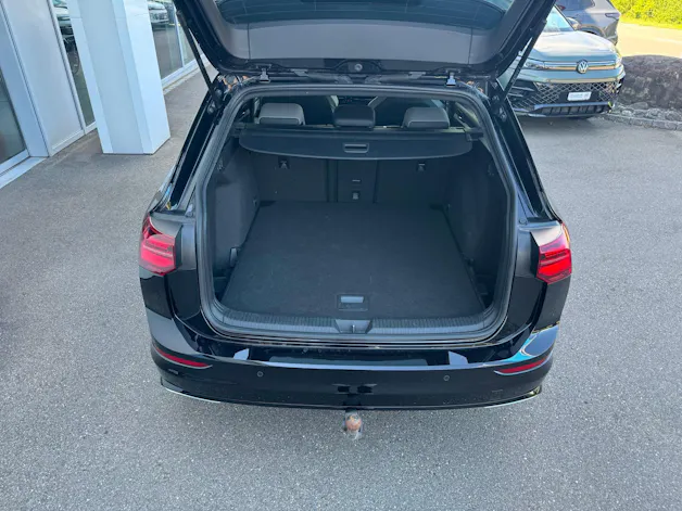 VW Golf Variant 2.0 TSI R-Line DSG 4Motion