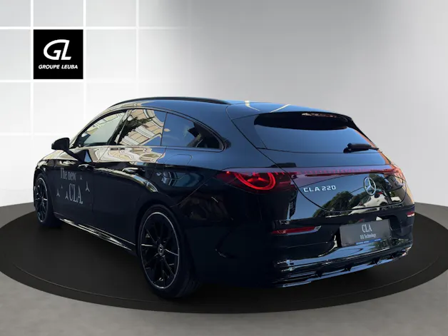 Mercedes-Benz CLA Shooting Brake 220 8G-DCT