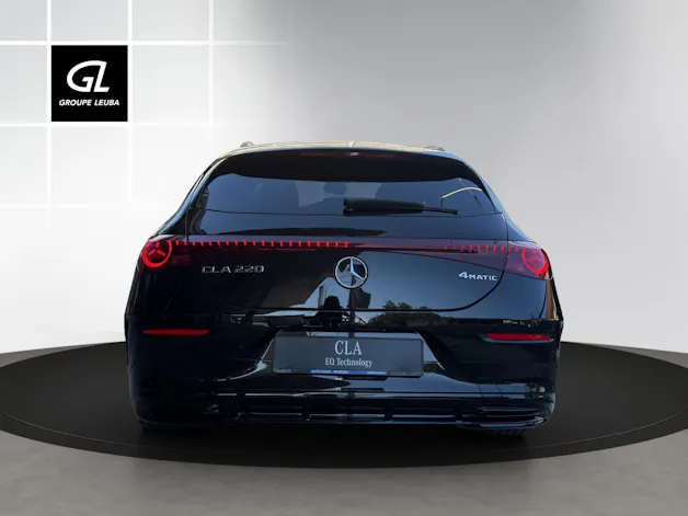 Mercedes-Benz CLA Shooting Brake 220 8G-DCT