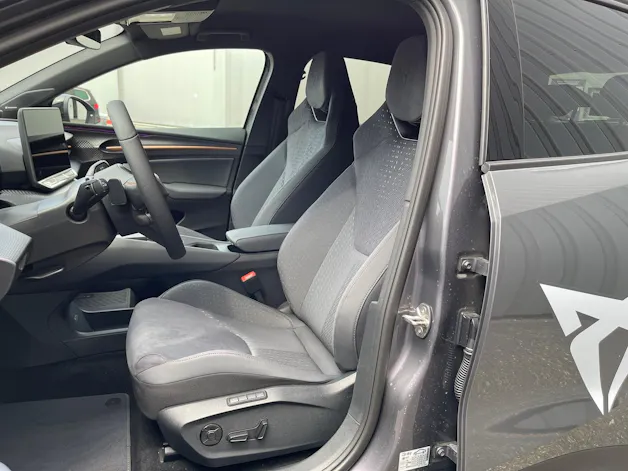 Cupra Raval 52 kWh Dynamic+ Launch Edition