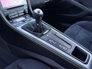 Porsche 718 Cayman GT4