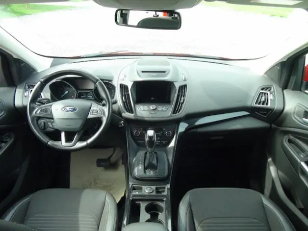 FORD Kuga 1.5 EcoB 182 Titanium