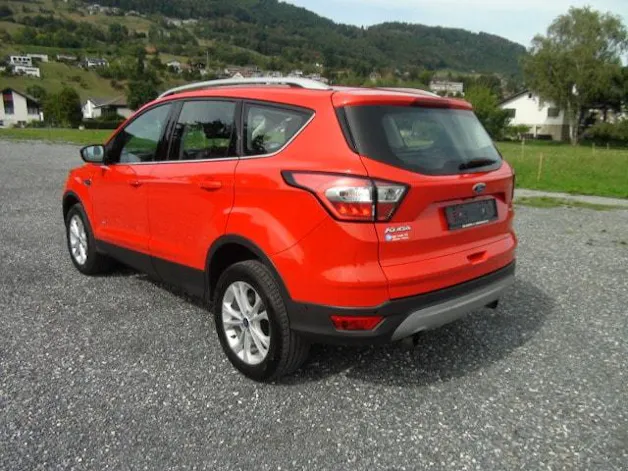 FORD Kuga 1.5 EcoB 182 Titanium