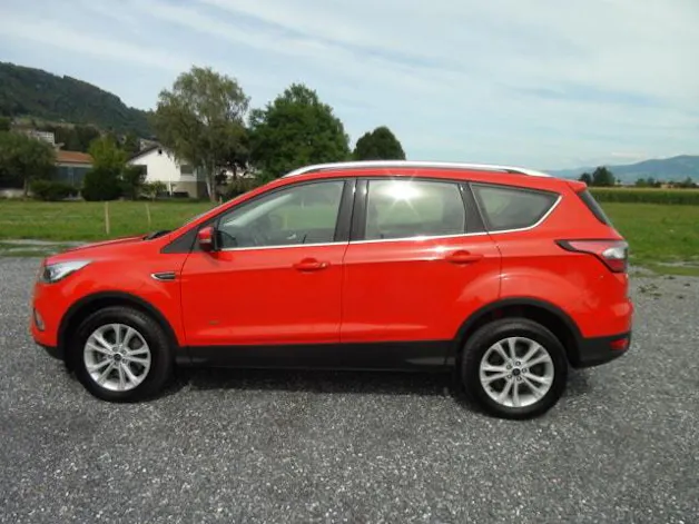 FORD Kuga 1.5 EcoB 182 Titanium