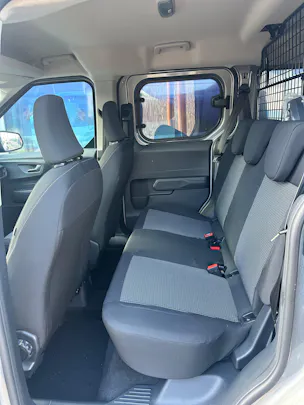FORD Transit Courier dcab. van 1.0 Trend/125CV/Aut.