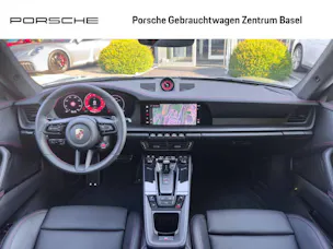 Porsche 911 Carrera 4 GTS