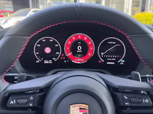 Porsche 911 Carrera 4 GTS