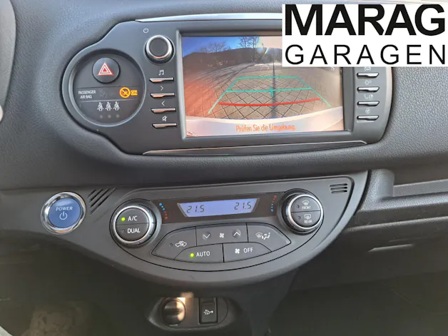 Toyota Yaris 1.5 VVT-i HSD Trend