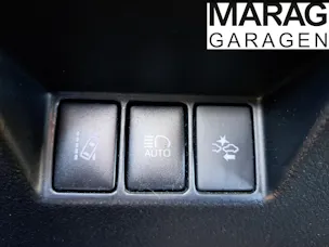 Toyota Yaris 1.5 VVT-i HSD Trend