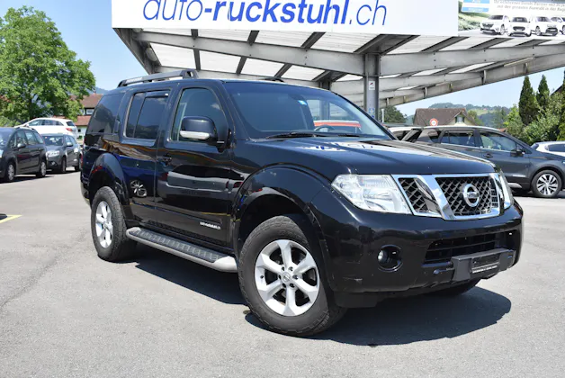 Nissan Pathfinder 2.5 dCi Platinum
