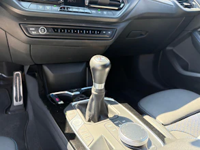 https://vehicle.imgix.net/4364736/59e398ac-c0fb-4325-b530-f68f9495e8e1.jpg