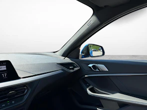 immagine del veicolo BMW 118d