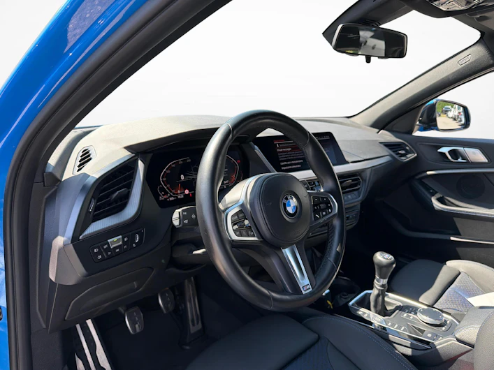 immagine del veicolo BMW 1 SERIES