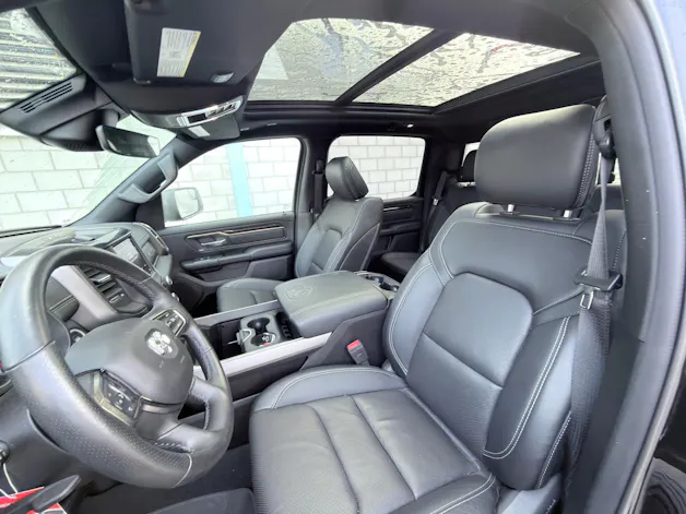Dodge USA RAM LARAMIE 5.7 HEMI 4x4