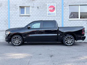Dodge USA RAM LARAMIE 5.7 HEMI 4x4