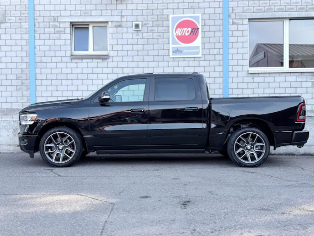 Dodge USA RAM LARAMIE 5.7 HEMI 4x4