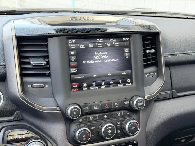 Dodge USA RAM LARAMIE 5.7 HEMI 4x4