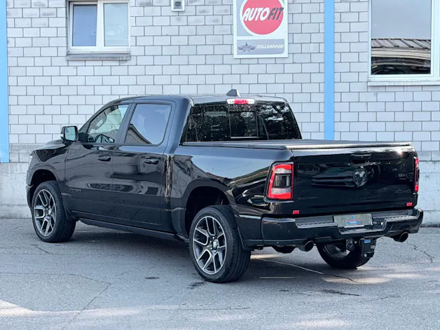 Dodge USA RAM LARAMIE 5.7 HEMI 4x4