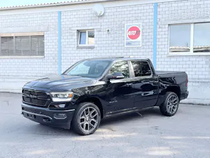 Dodge USA RAM LARAMIE 5.7 HEMI 4x4