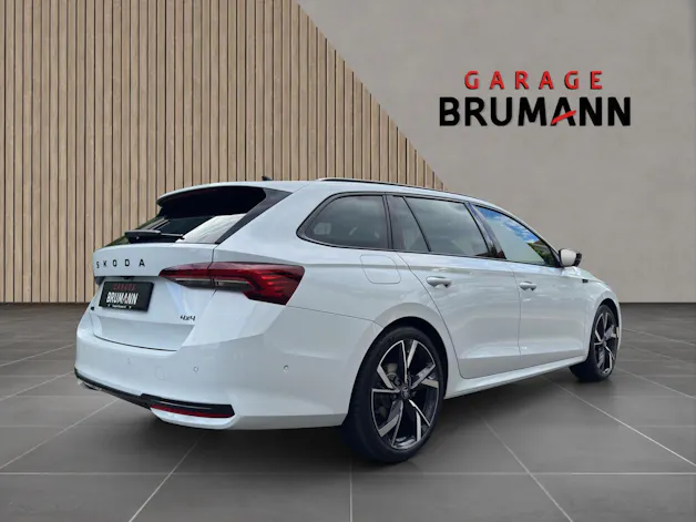 Škoda Octavia Sport Line 2.0 TSI 4x4