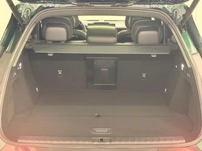 https://vehicle.imgix.net/4364774/a19868bd-f4be-4dcf-a36f-c7254d75aa32.jpeg