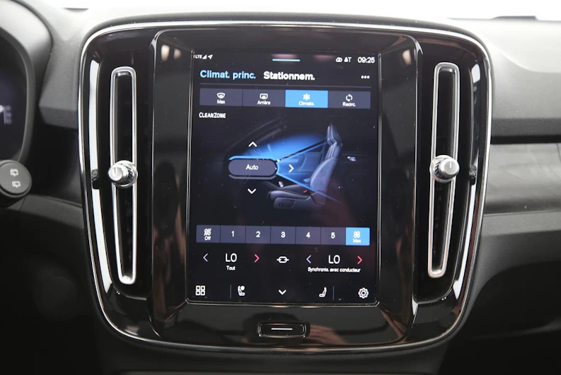 Fahrzeugbild VOLVO XC40