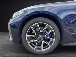 BMW i4 M50