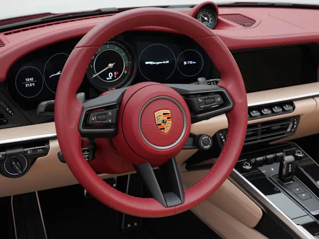 Porsche 911 Targa 4S Heritage Edition