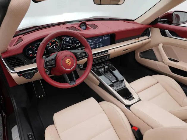 Porsche 911 Targa 4S Heritage Edition