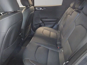 https://vehicle.imgix.net/4364809/83e584a7-4f44-472a-a3b5-9dc67a7f2841.jpg