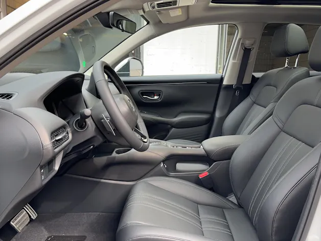 Honda ZR-V 2.0 i-MMD Advance, Leasing Aktion 1.9 %, Bis zu 8 Jahre oder 160'000 km Garantie