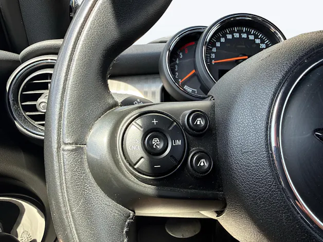 Mini F56 2.0 SD Cooper