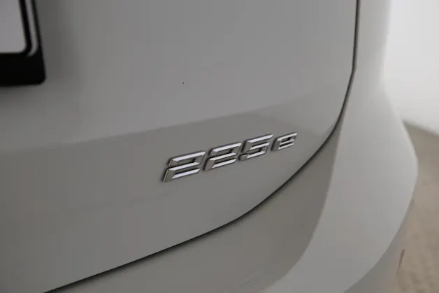 BMW 225e xDrive Active Tourer
