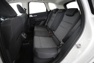 https://vehicle.imgix.net/4364867/2ce1ccb6-3cef-4157-b4ad-7bc0515ee8ab.jpg