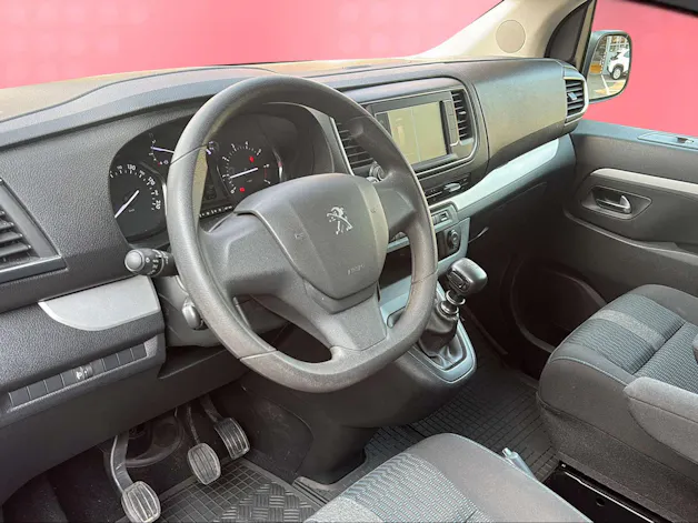 Peugeot Traveller Compact 2.0 BlueHDi 140 Active S/S