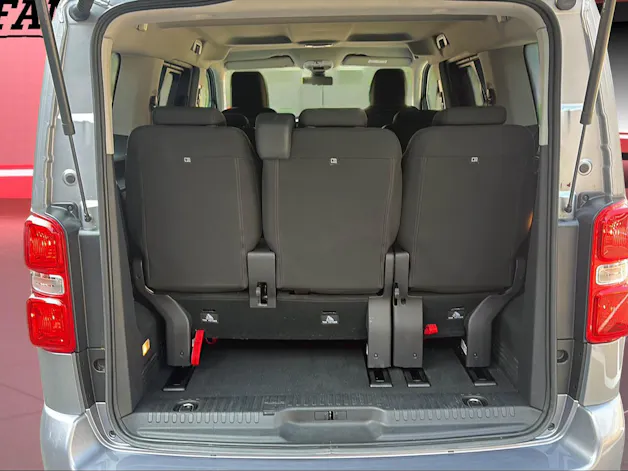 Peugeot Traveller Compact 2.0 BlueHDi 140 Active S/S