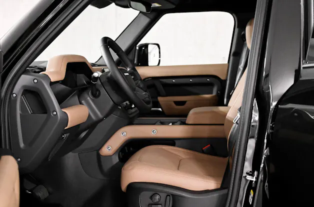 Land Rover Defender 110 3.0 D I6 250 X-Dynamic SE