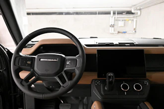 https://vehicle.imgix.net/4364891/2a398e85-00d4-45f7-b620-64aa29ebeace.jpg