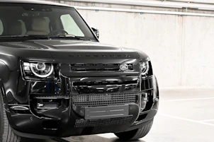 Fahrzeugbild LAND ROVER Defender 110 3.0 D I6 250 X-Dynamic SE